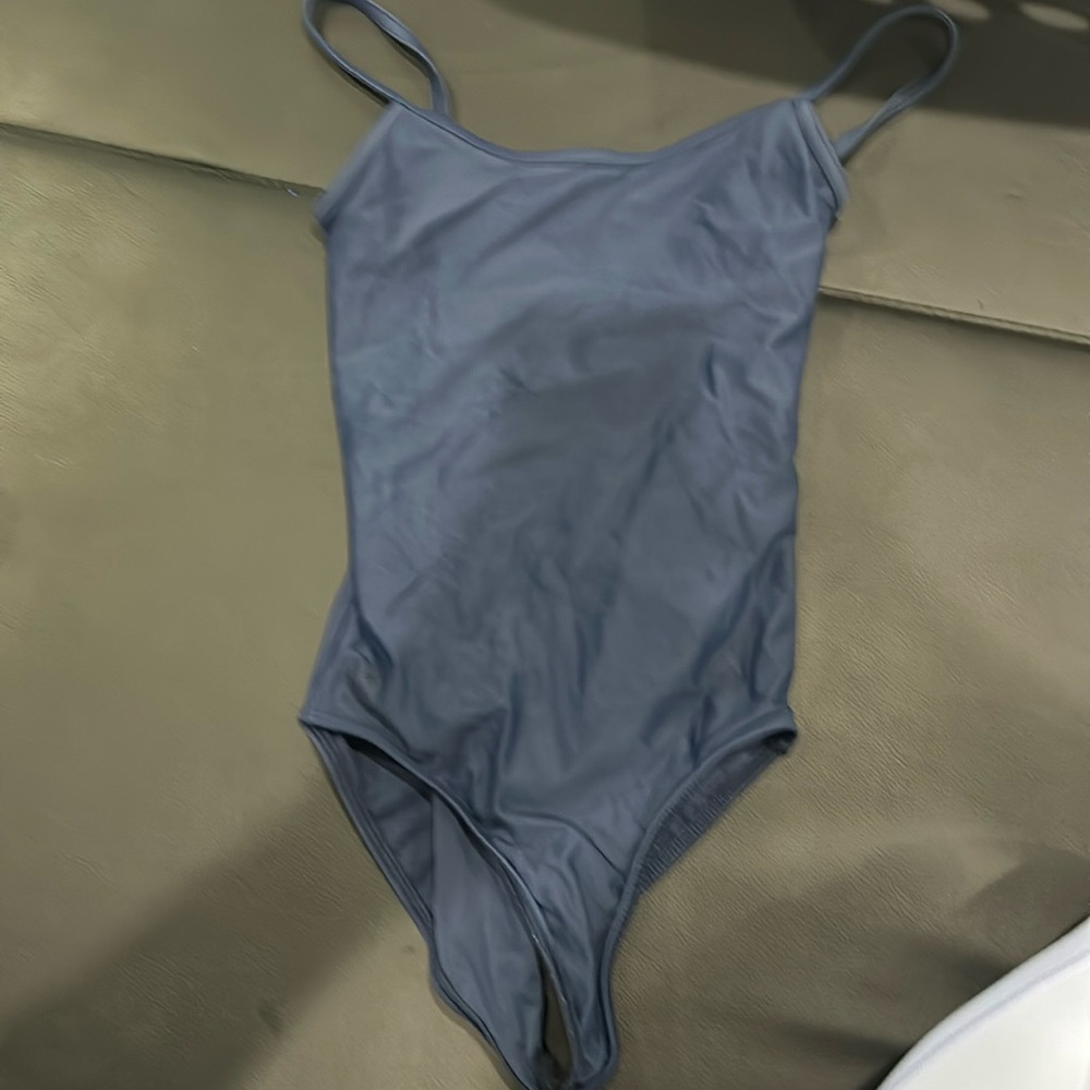 Wear moi xs adult leotard euc navy blue